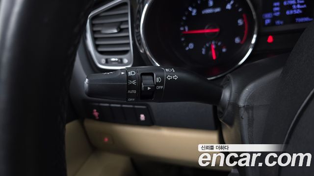 Kia Canival 2019 — photo 18