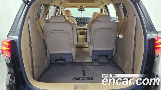 Kia Canival 2019 — photo 20
