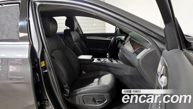 Genesis G80 2017 — photo 10
