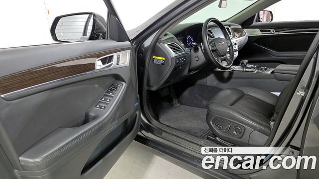 Genesis G80 2017 — photo 11