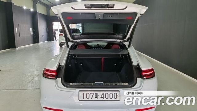 Porsche Panamera 2020 — photo 15