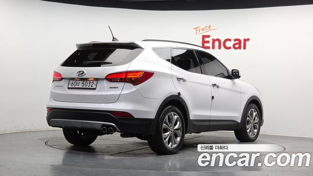 Hyundai Santafe 2014 — photo 2