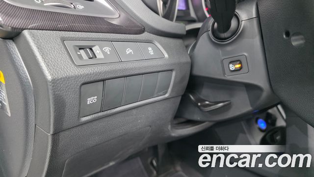 Hyundai Santafe 2014 — photo 17