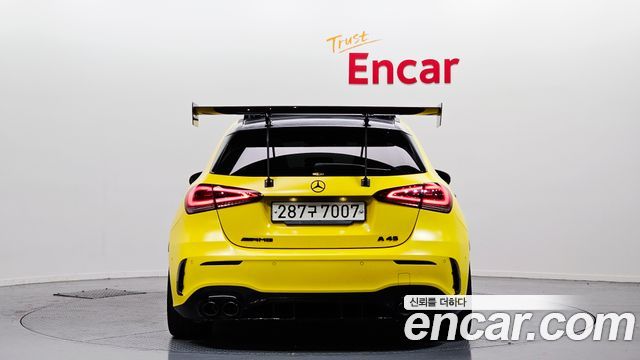 Mercedes-Benz A-Class 2023 — photo 4