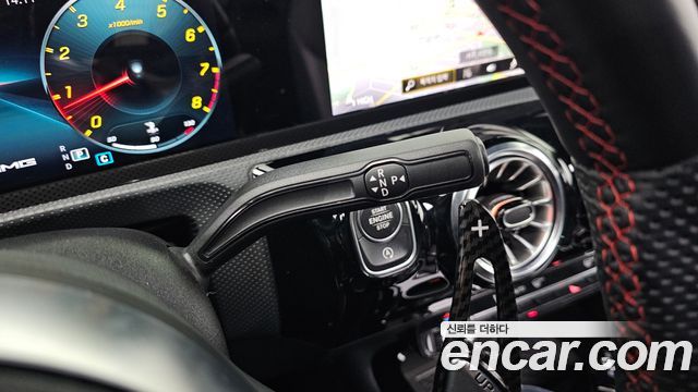 Mercedes-Benz A-Class 2023 — photo 9