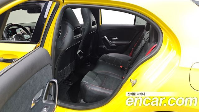 Mercedes-Benz A-Class 2023 — photo 18
