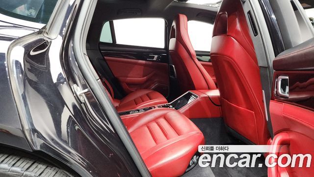 Porsche Panamera 2019 — photo 12