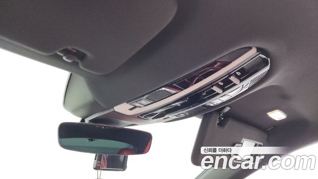 Porsche Panamera 2019 — photo 17