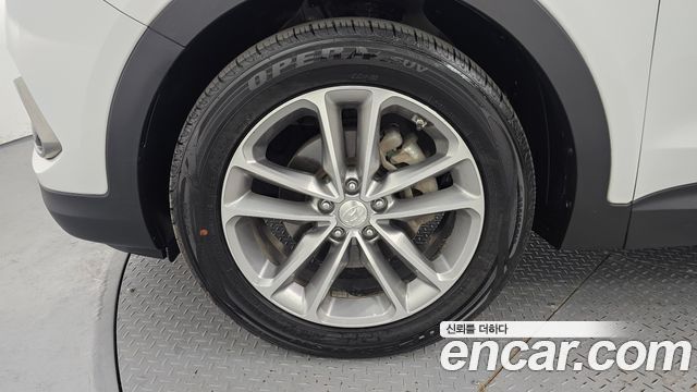 Hyundai Santafe 2016 — photo 5