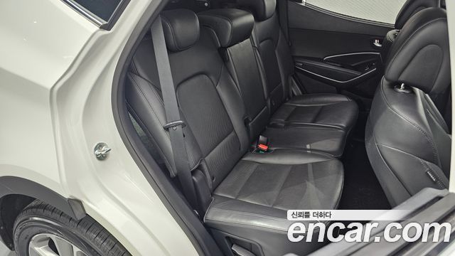 Hyundai Santafe 2016 — photo 12