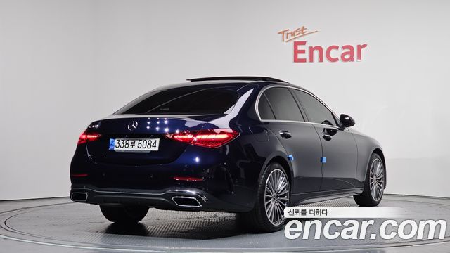 Mercedes-Benz C-Class 2022 — photo 2