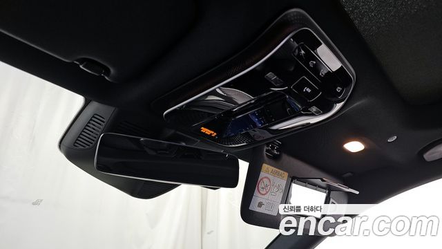 Mercedes-Benz C-Class 2022 — photo 19