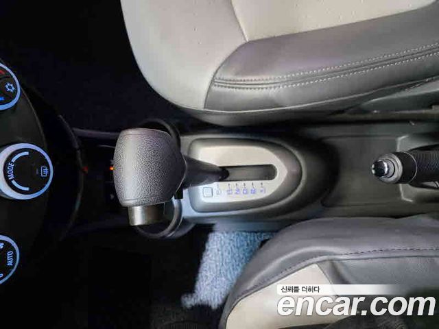Chevrolet Korea Spark 2012 — photo 13