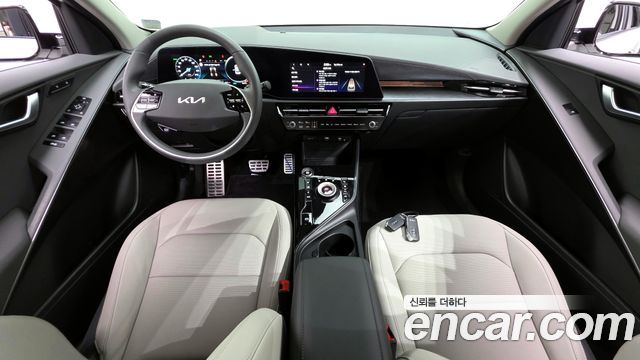 Kia Niro 2025 — photo 7