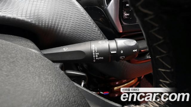Peugeot 2008 2019 — photo 16