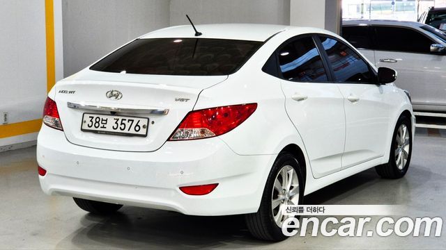 Hyundai Accent 2013 — photo 6