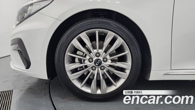 Kia K5 2019 — photo 5