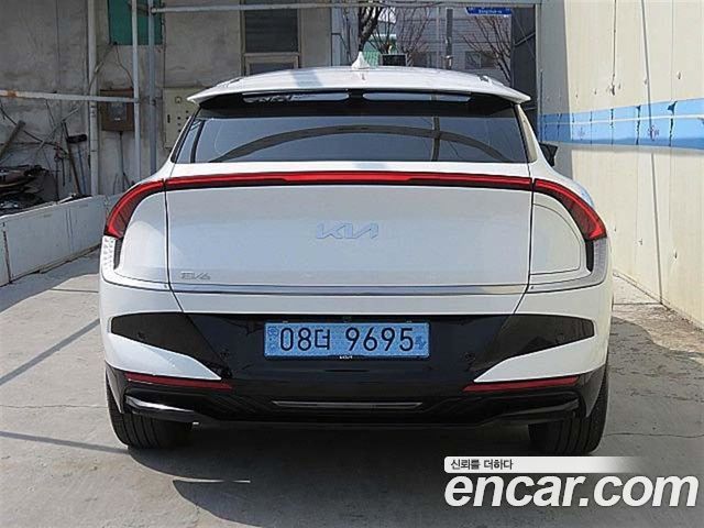 Kia EV6 2025 — photo 4