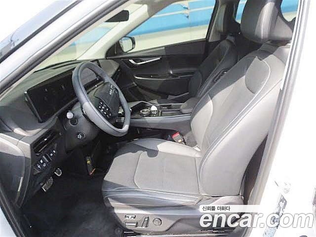 Kia EV6 2025 — photo 16