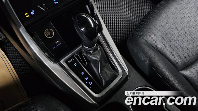 Hyundai AVANTE 2014 — photo 9