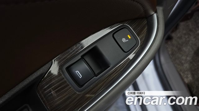 Chevrolet Korea Malibu 2017 — photo 19