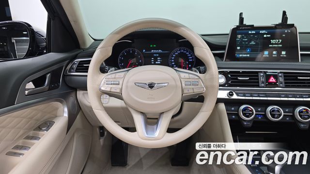 Genesis G70 2019 — photo 13