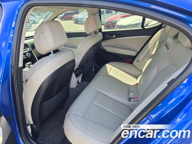 Genesis G70 2019 — photo 8