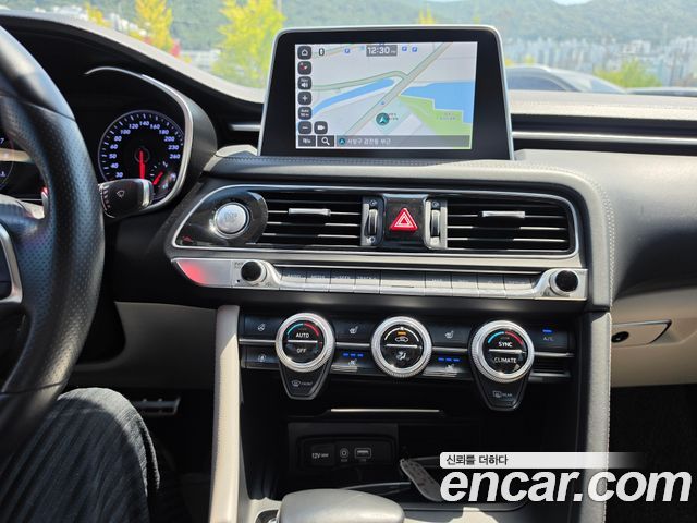 Genesis G70 2019 — photo 12