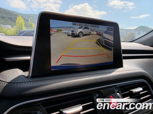 Genesis G70 2019 — photo 16