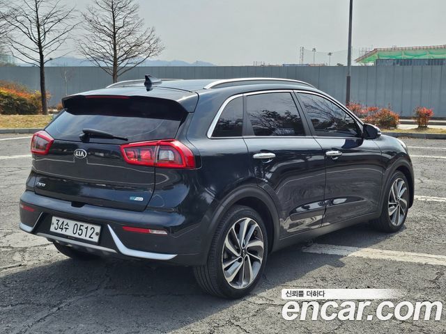 Kia Niro 2017 — photo 5