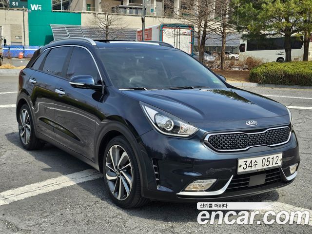 Kia Niro 2017 — photo 7