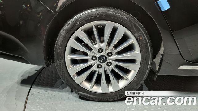 Kia K5 2019 — photo 5