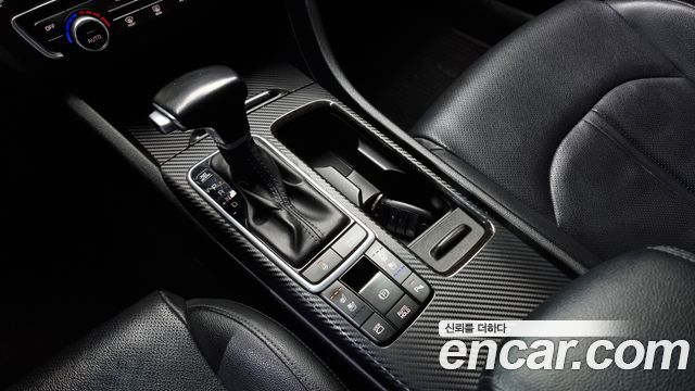 Kia K5 2019 — photo 9