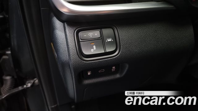 Kia K5 2019 — photo 13