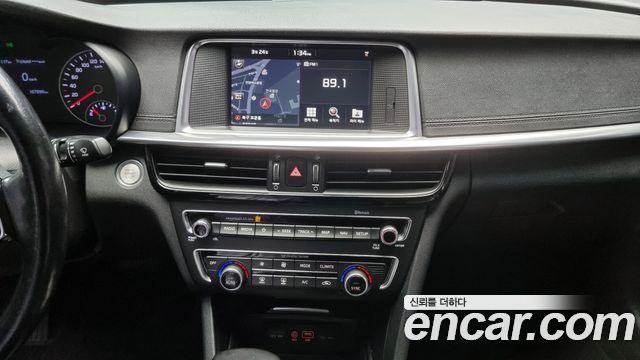 Kia K5 2019 — photo 15