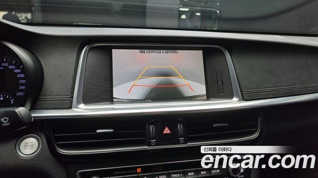 Kia K5 2019 — photo 16
