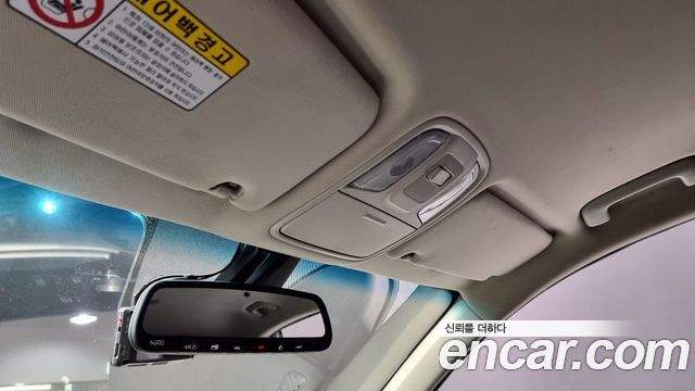 Kia K5 2019 — photo 20