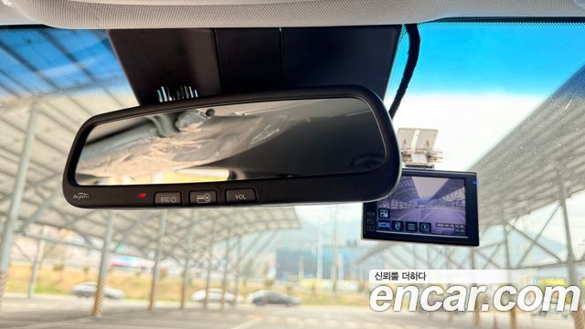 Hyundai Maxcruz 2017 — photo 14