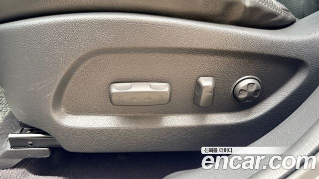 Hyundai Maxcruz 2017 — photo 16