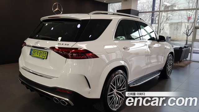 Mercedes-Benz GLE-Class 2026 — photo 2