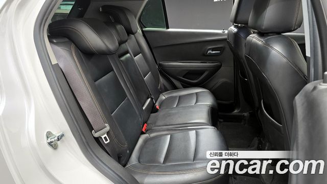 Chevrolet Korea Trax 2017 — photo 12