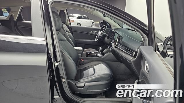 Kia Sportage 2022 — photo 12