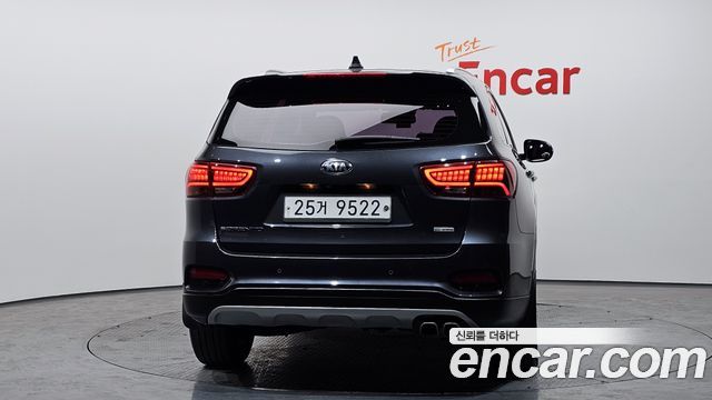 Kia Sorento 2018 — photo 4