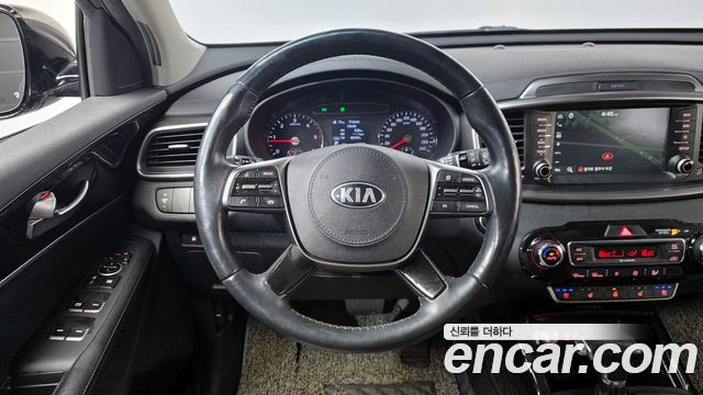 Kia Sorento 2018 — photo 13