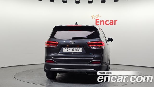 Kia Sorento 2016 — photo 4