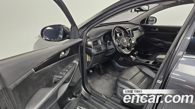 Kia Sorento 2016 — photo 10