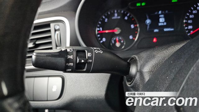 Kia Sorento 2016 — photo 14