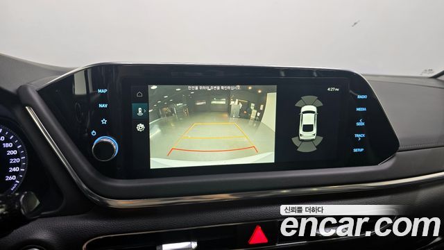 Hyundai Sonata 2022 — photo 19