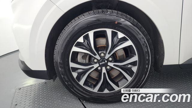 Kia Canival 2022 — photo 5