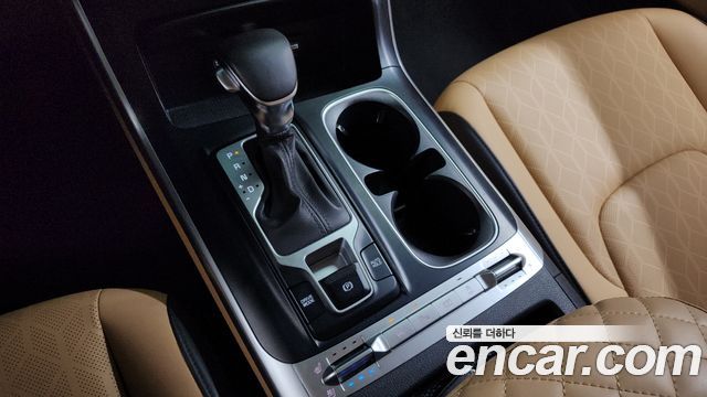 Kia Canival 2022 — photo 9